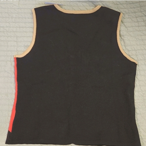New York & Company Red, Black, and Yellow Tank Top Size Large - Picture 3 of 7